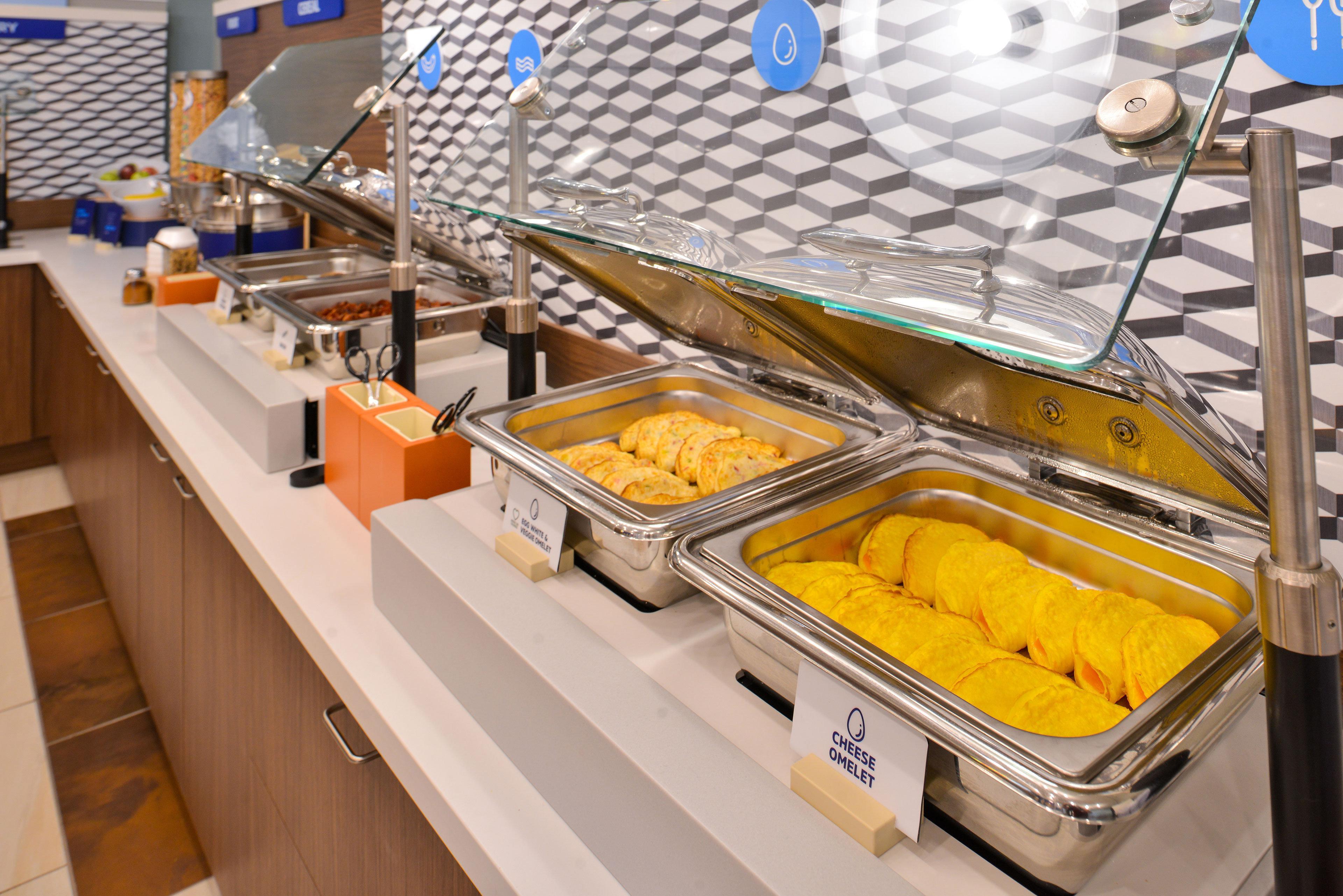 Holiday Inn Express & Suites Great Bend By Ihg Экстерьер фото